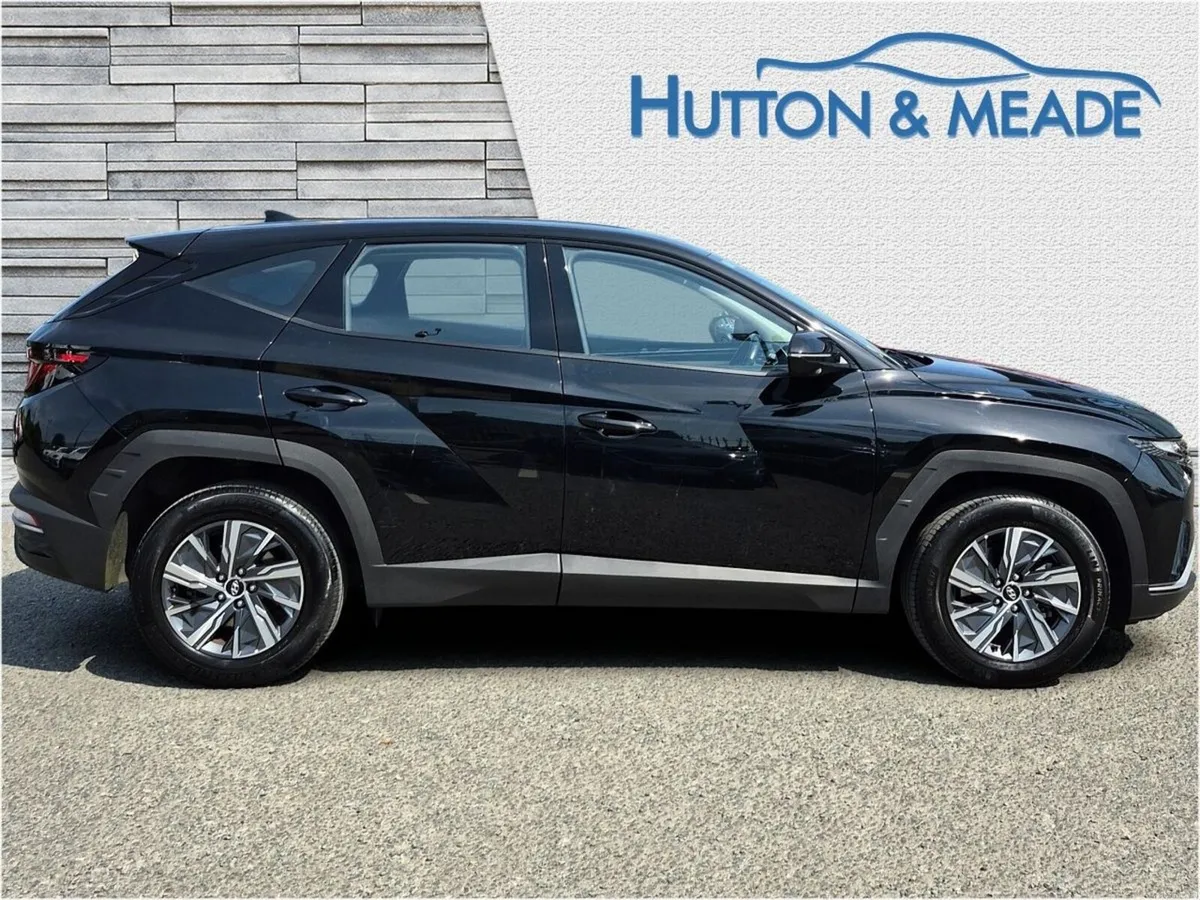 Hyundai Tucson Comfort Plus HEV 1.6 Petrol 5dr - Image 6