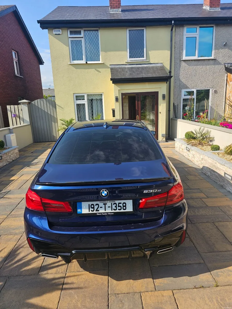 BMW 5-Series 2019 - Image 5