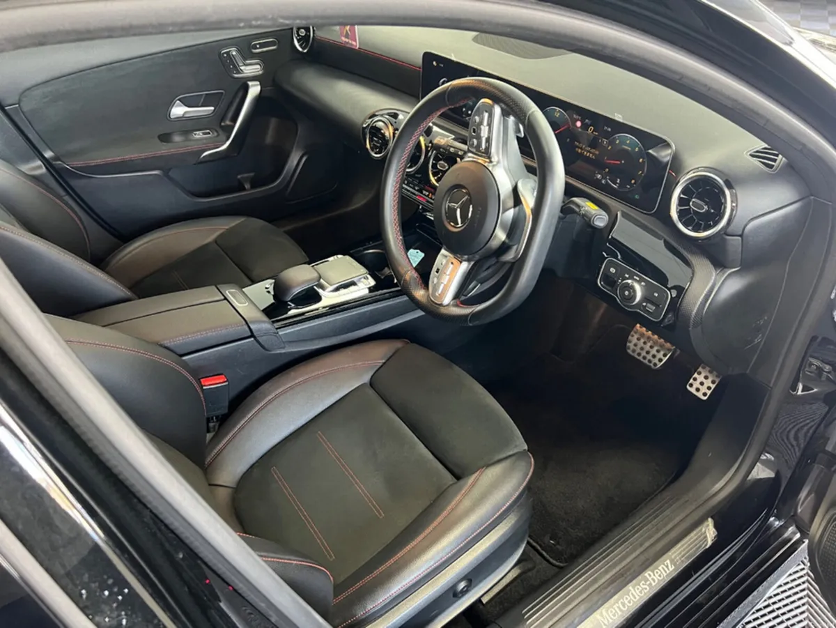 Mercedes-Benz A-Class 2019 MERCEDES BENZ A CLASS*D - Image 6