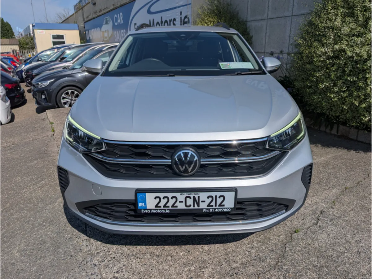 Volkswagen Taigo LIFE MANUAL 1.0 PETROL //LOW MILE - Image 2