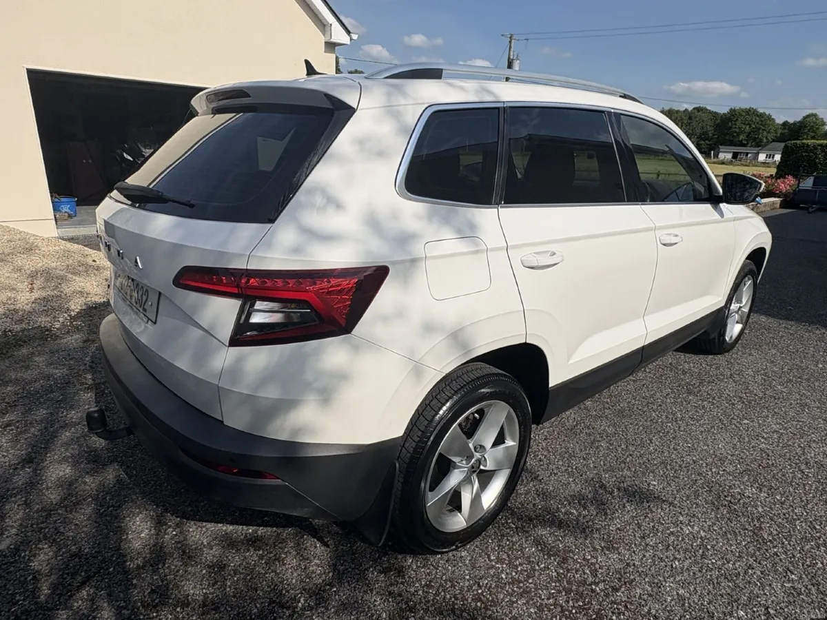 Best Value With Only 122,280kms - 2 Litre - Diesel - Image 3