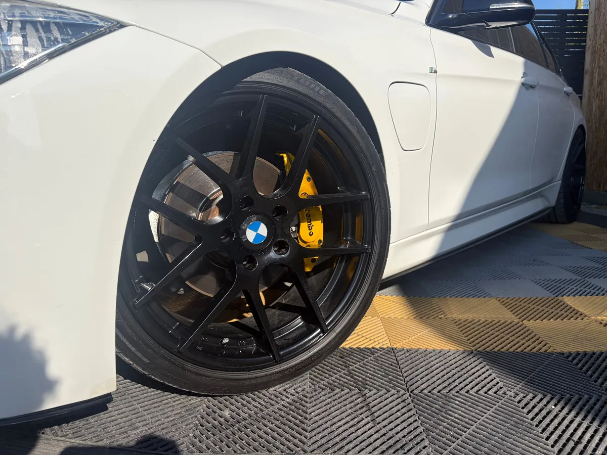 BMW 330E M Sport - Image 4