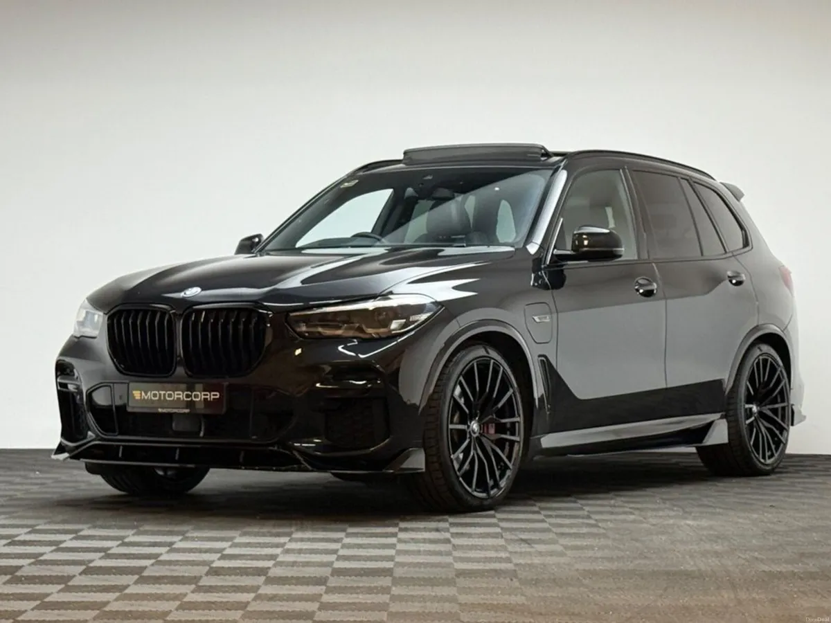 BMW X5 45E M SPORT XDRIVE *PAN ROOF* - Image 3