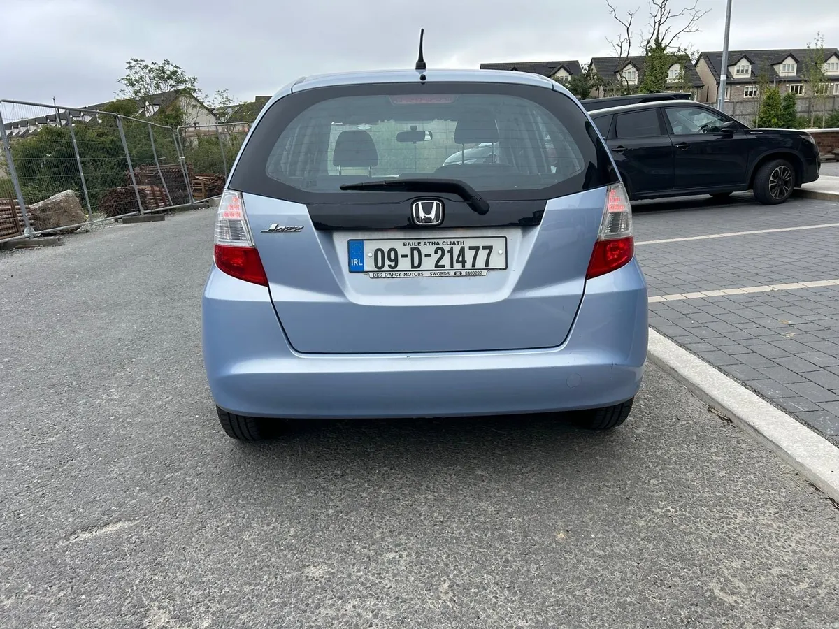 Honda Jazz Automatic 55000miles Irish Car - Image 4