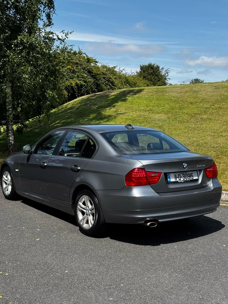 BMW 316D LCI FSH 4Dr New NCT - Image 6