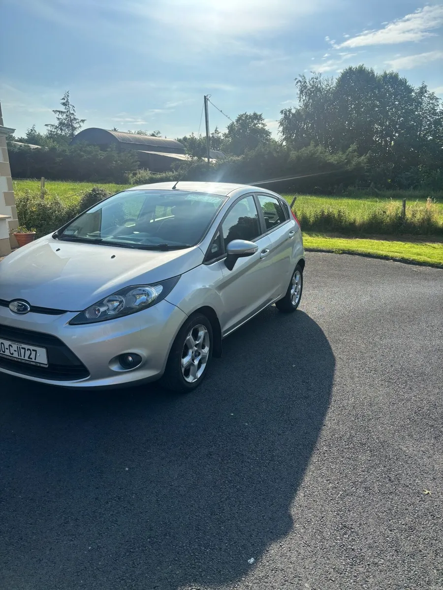 Ford Fiesta 2010 - Image 5