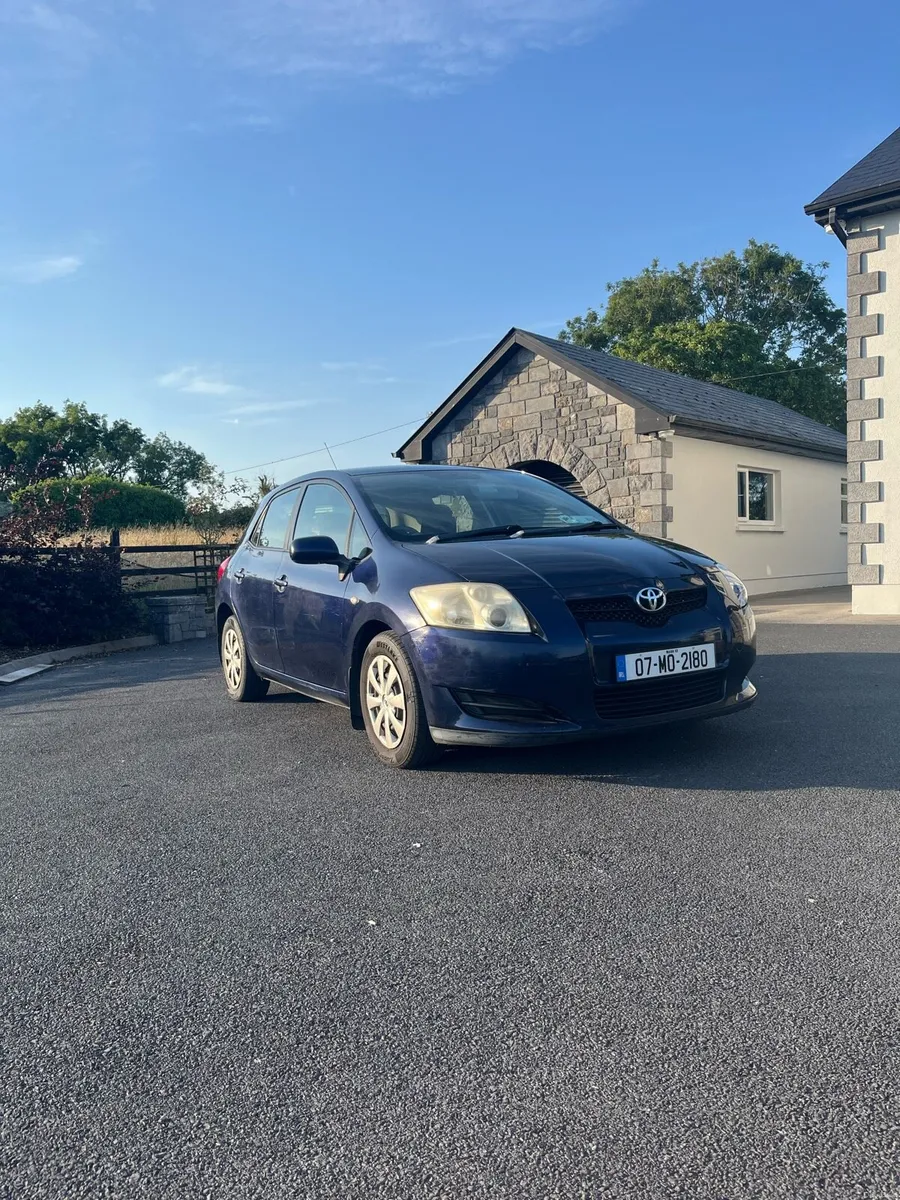 Toyota Auris - Image 2