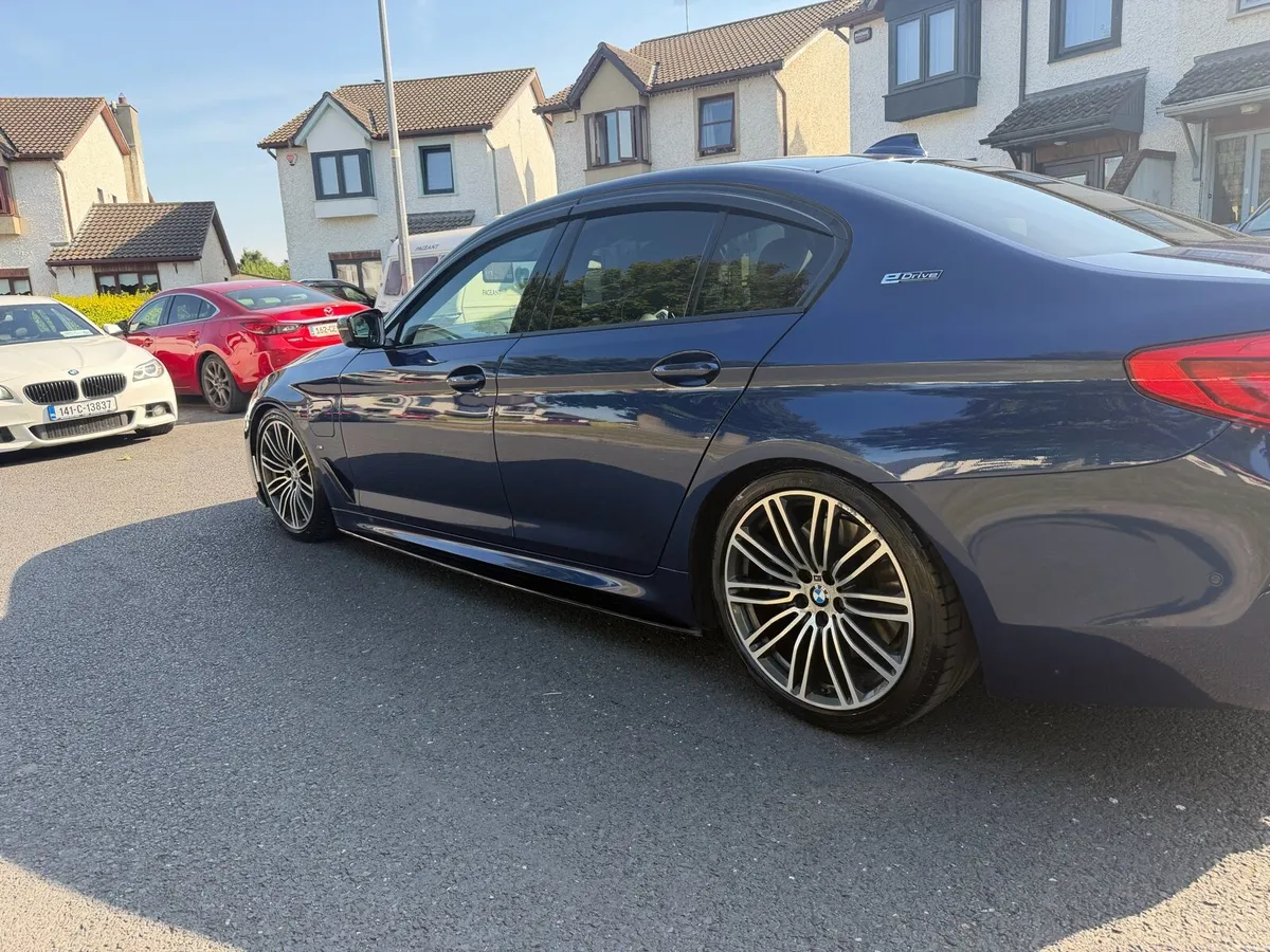 2018 BMW 530E M - Sport - Image 6