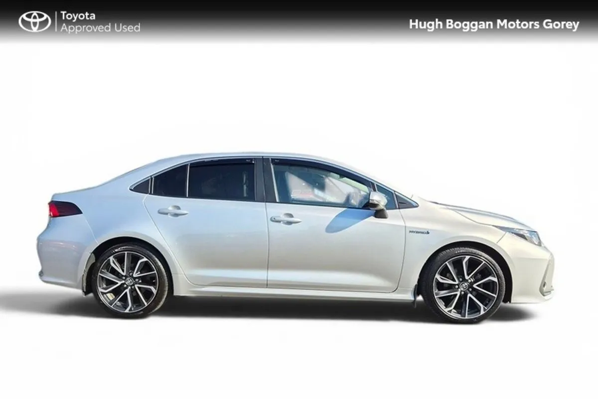 Toyota Corolla COROLLA HYBRID SOL SALOON - Image 3