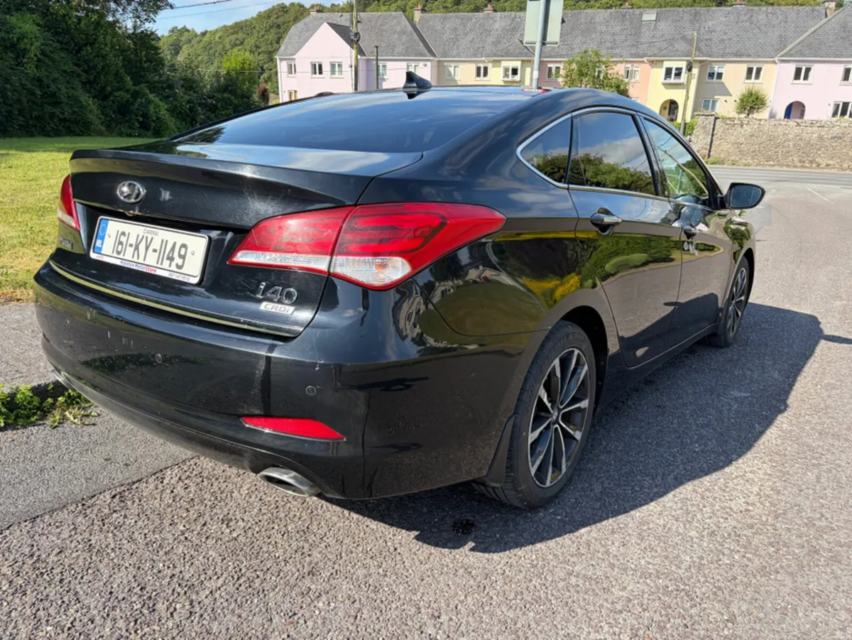 Hyundai i40 SALON EXECUTIVE PLUS 4DR - Image 5