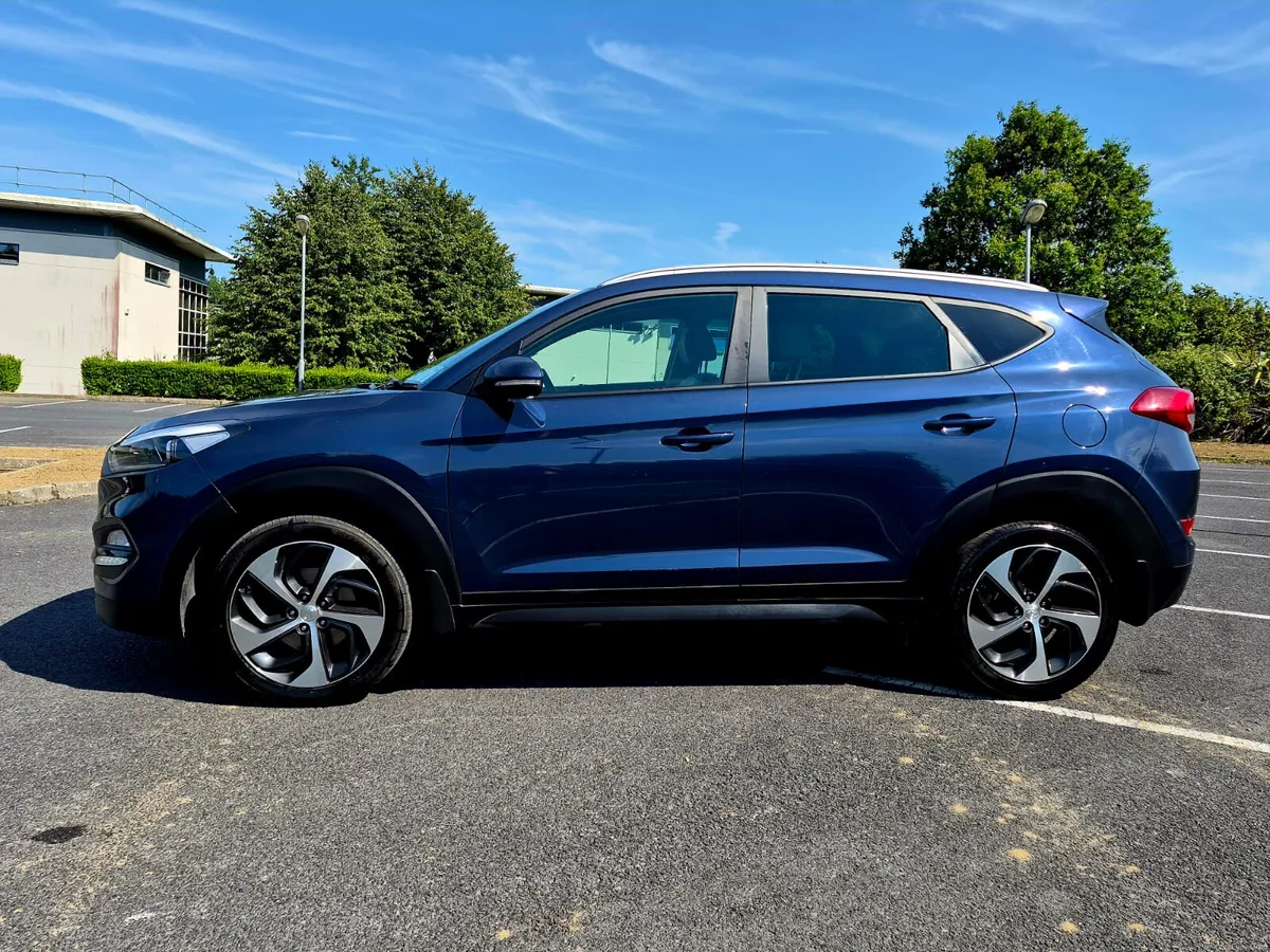 2018 HYUNDAI TUCSON 1.7D EXECUTIVE SE LOW MILES - Image 2