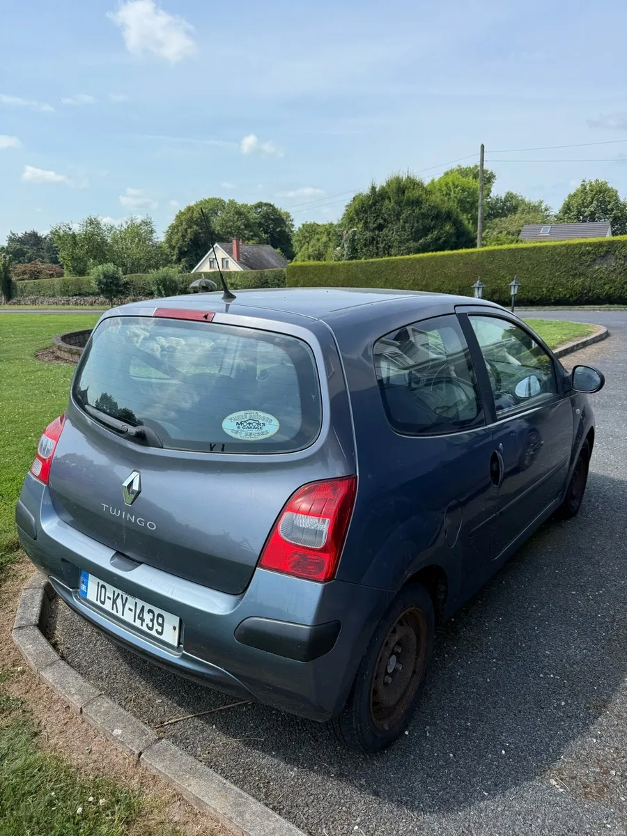 2010 Renault twingo - Image 1
