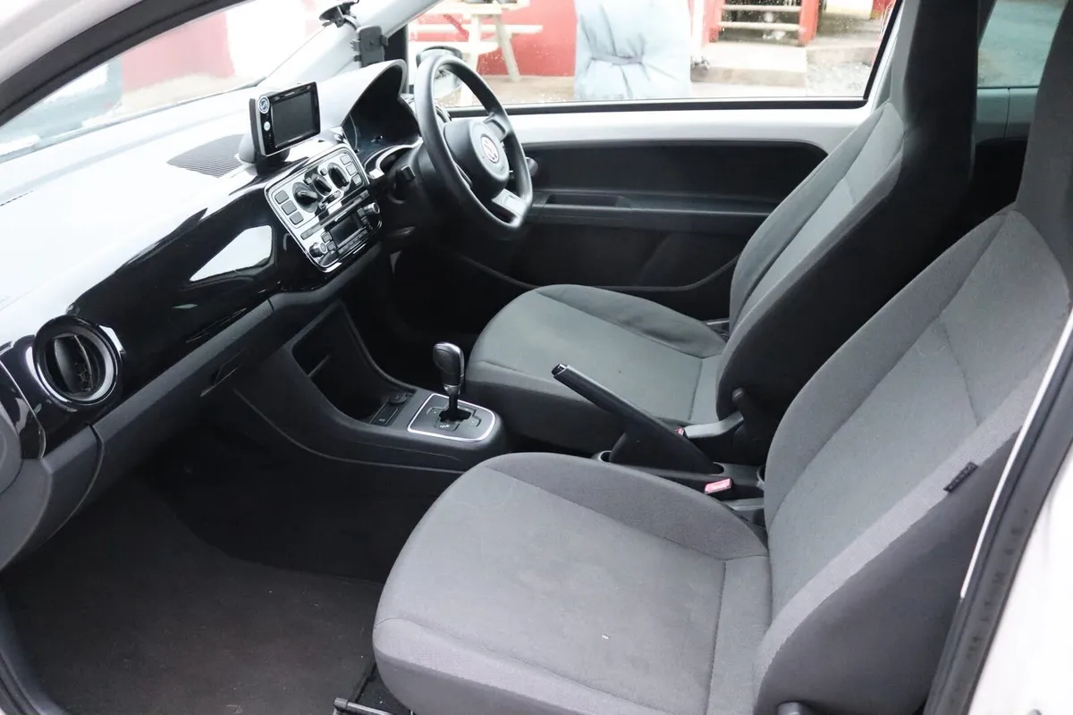 VW up! - Image 4