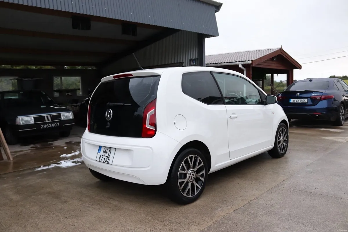 VW up! - Image 3