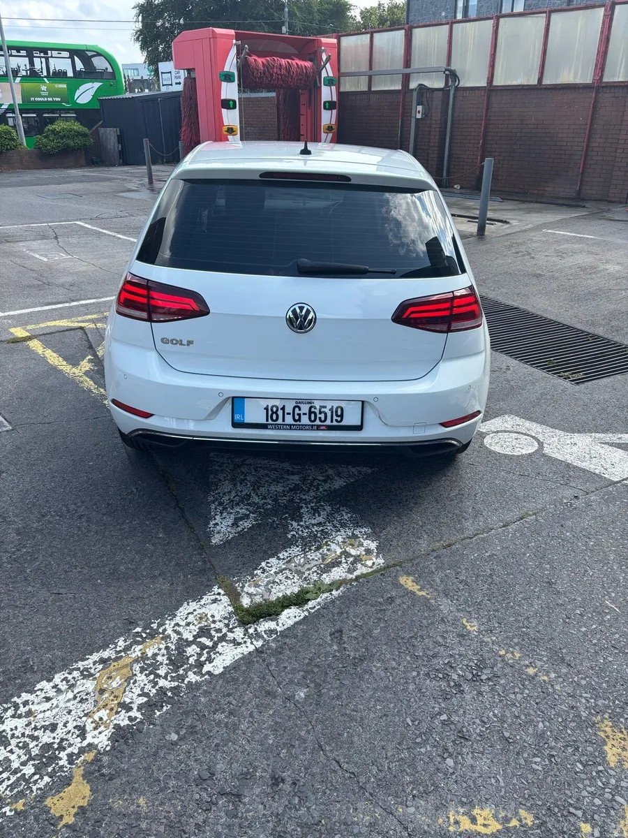 Volkswagen Golf - Image 3