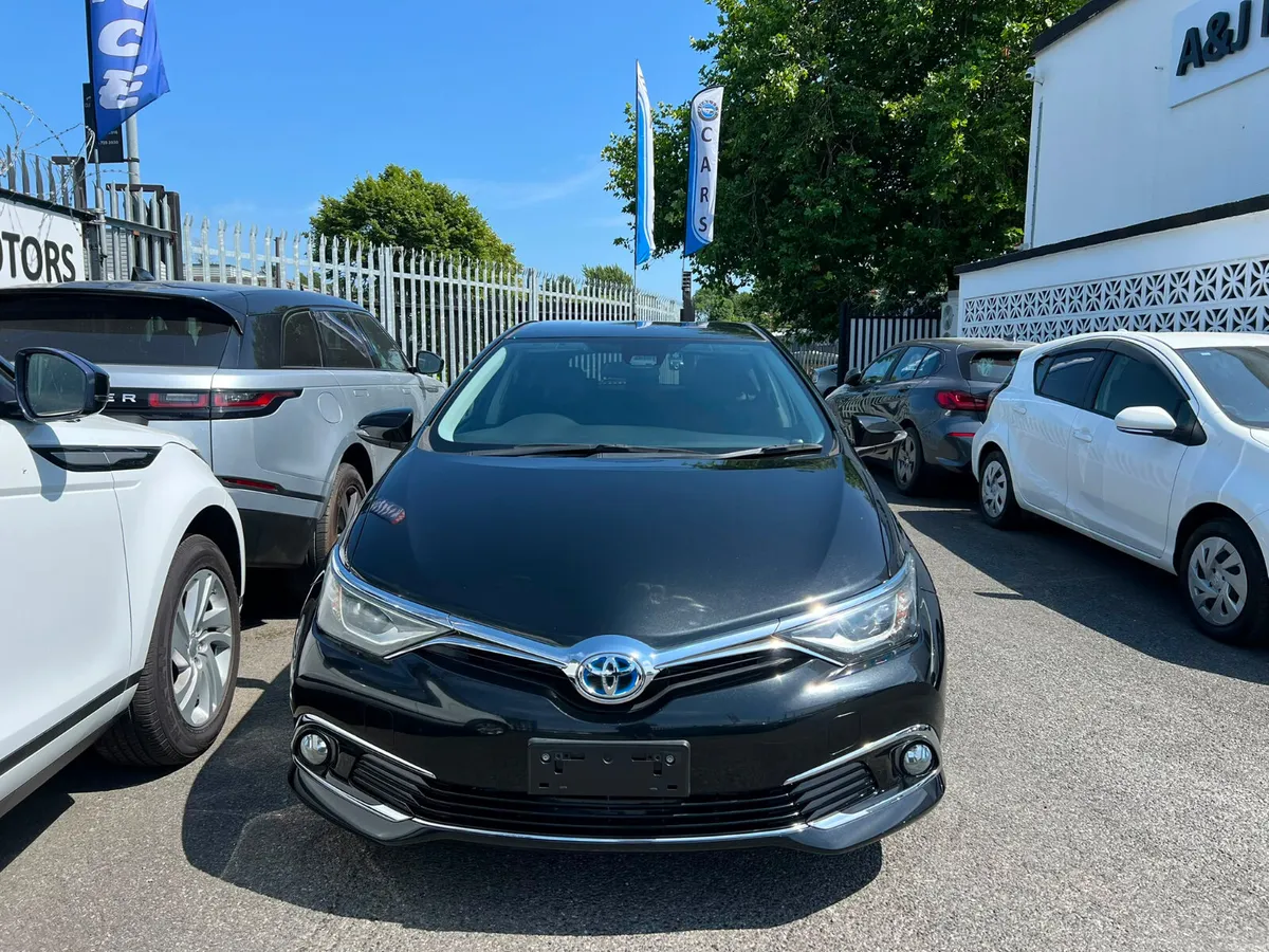 16 TOYOTA AURIS 1.8 HYBRID - Image 3