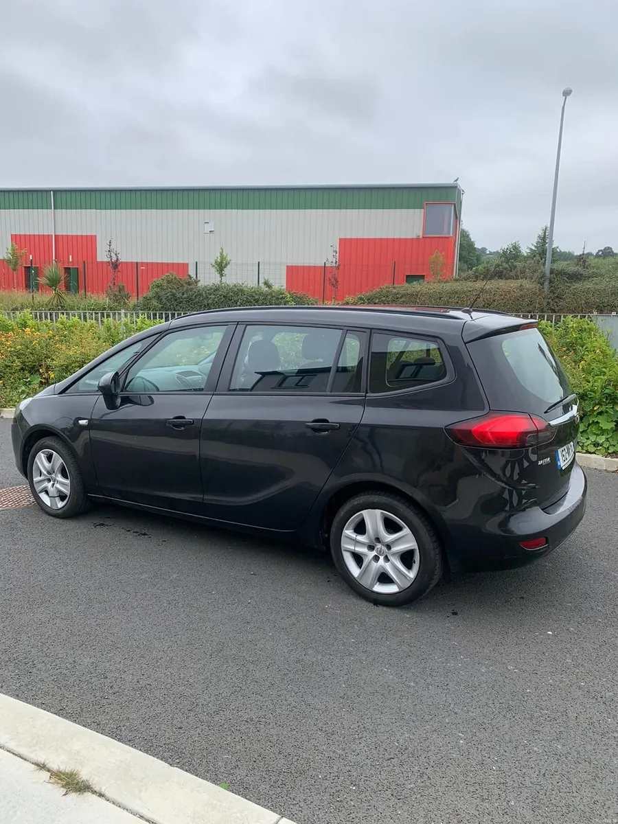 Opel Zafira 2015 - Image 4