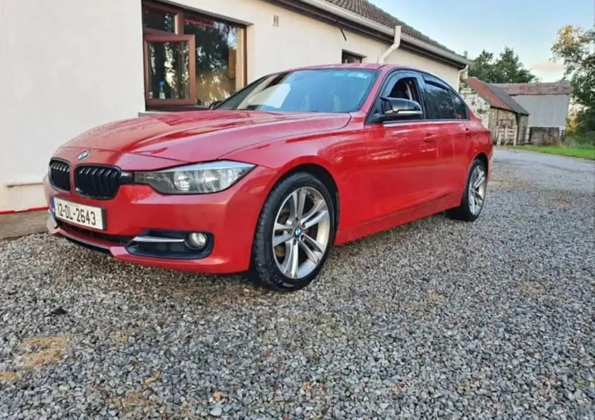 BMW 320d F30 - Image 1