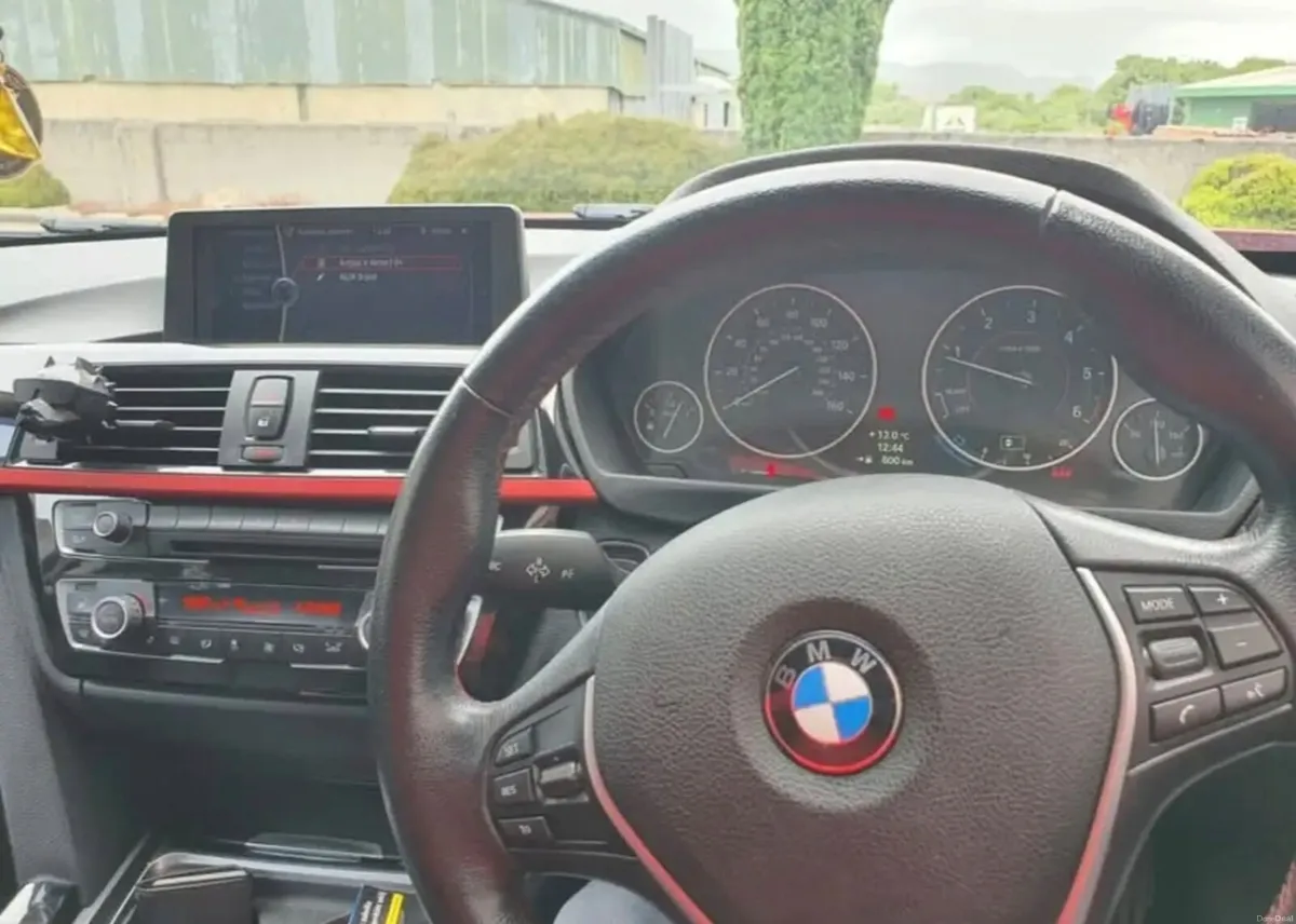 BMW 320d F30 - Image 3