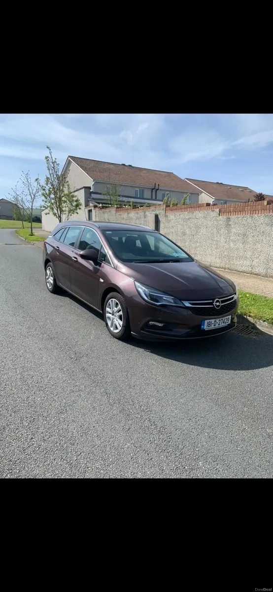 Opel Astra 2018 - Image 1