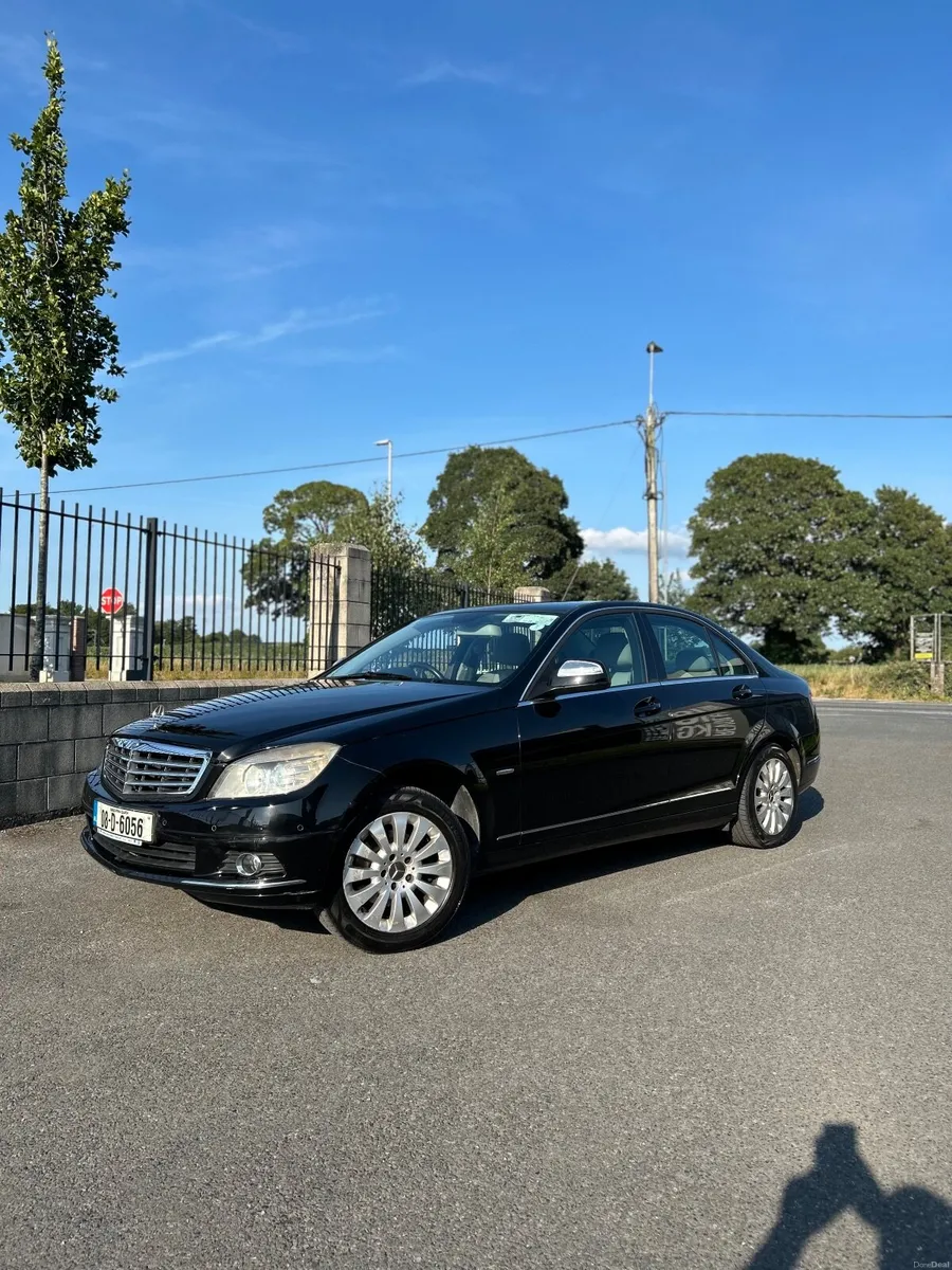 Mercedes-Benz C-Class 2008 - Image 2