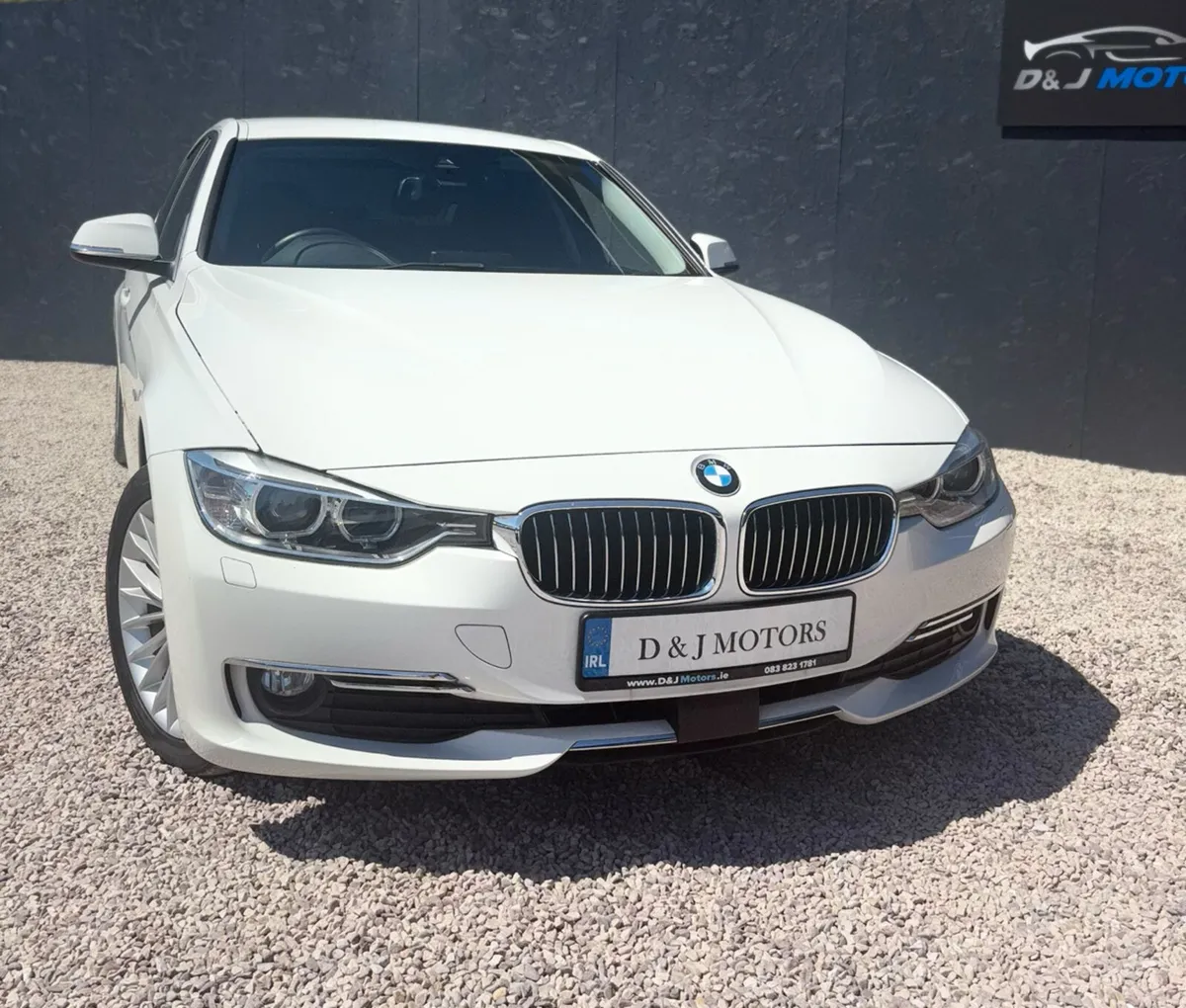 BMW 320D 2.0 Luxury Automatic 2015 Low KM - Image 2
