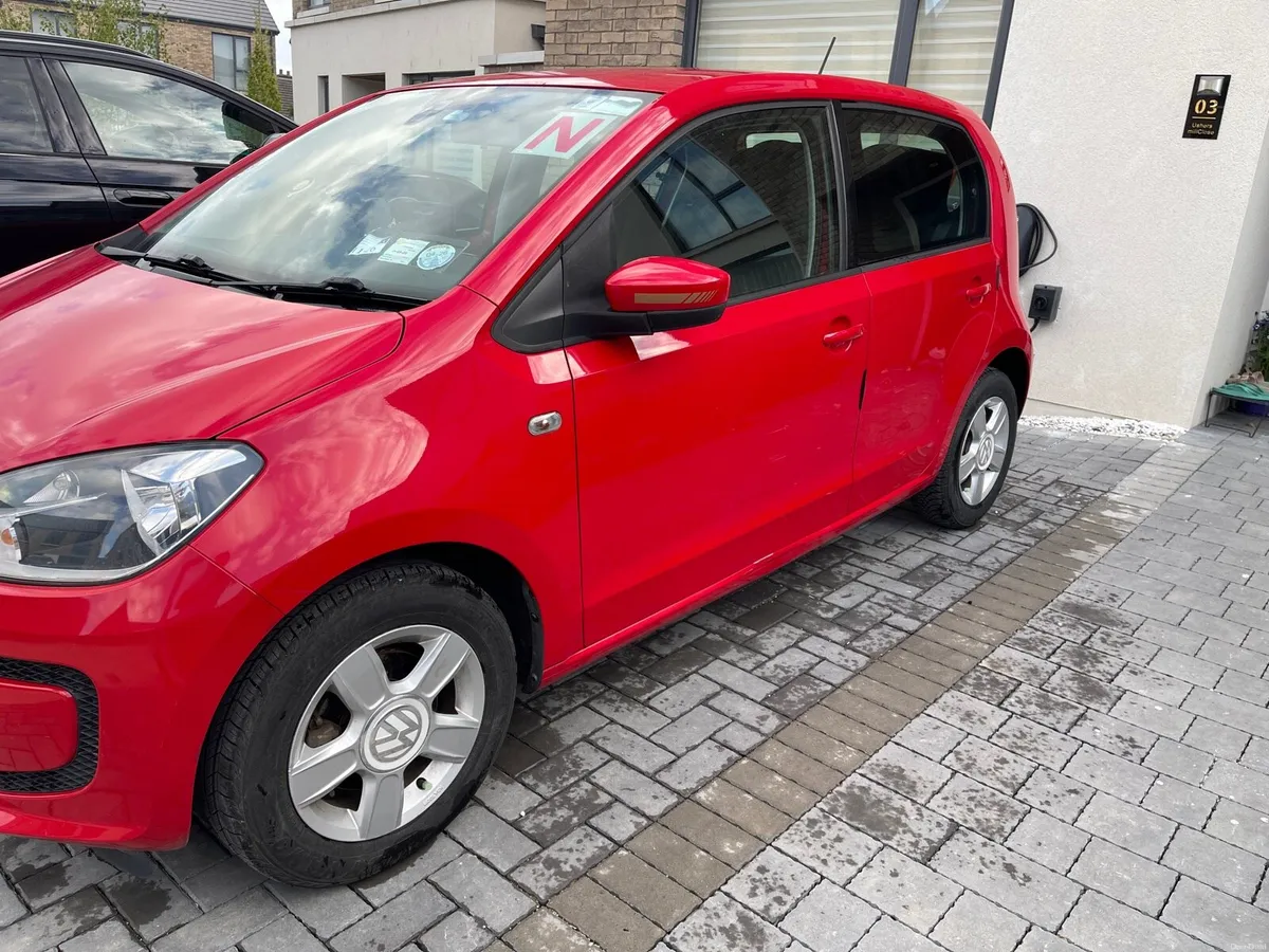 Volkswagen UP - Image 3