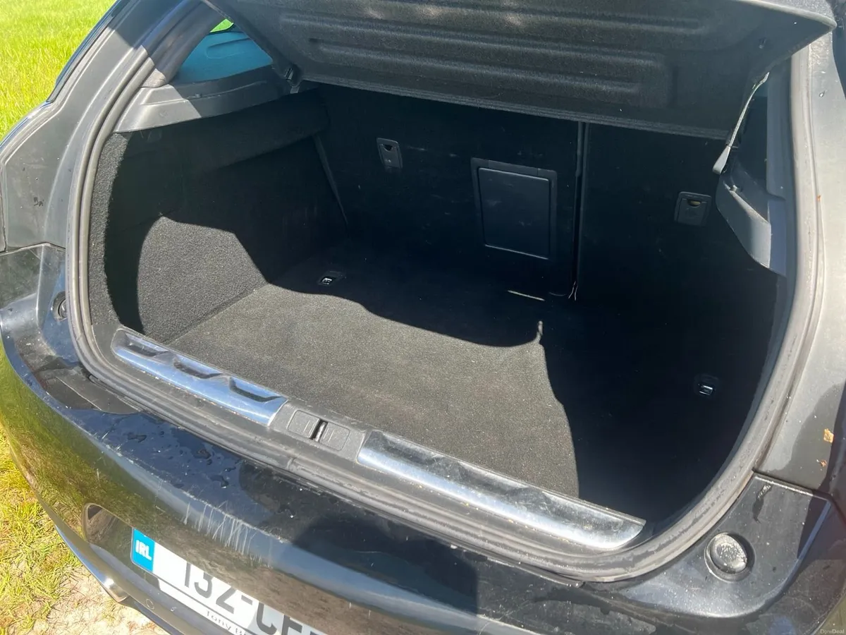 2013 Citroën DS5 2.0 HDi DStyle — NCT Nov '26 - Image 6