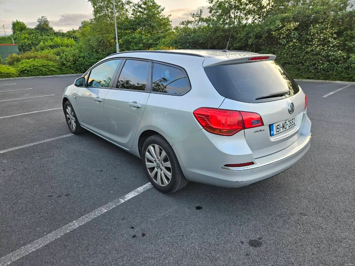 151 Astra Estate - Image 2