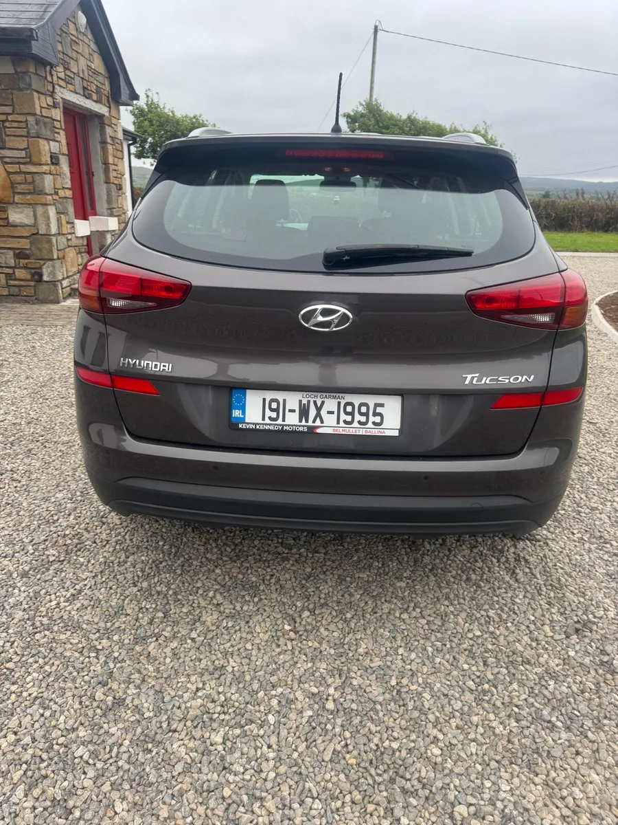 Hyundai tuscon - Image 2