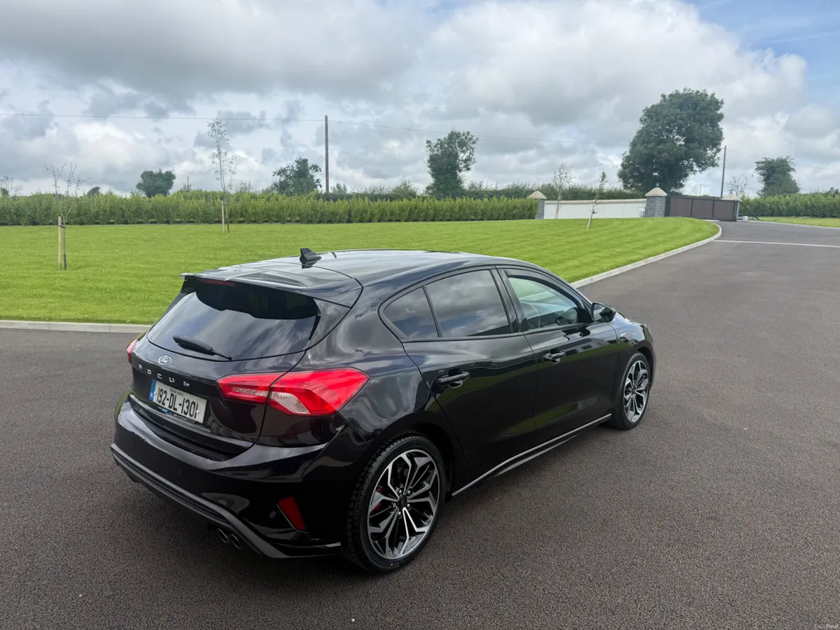192 Ford Focus ST Line X - Image 6