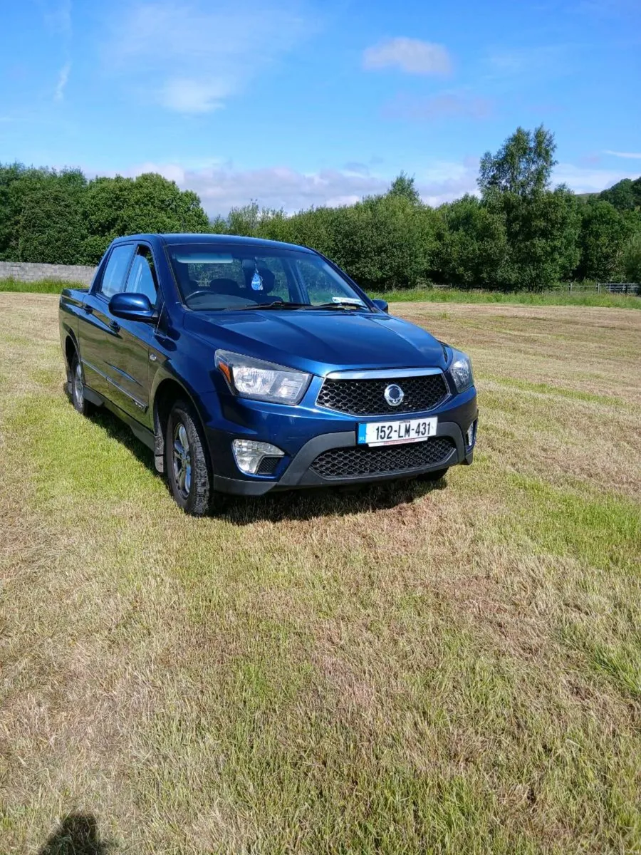 Ssangyong korando 4x4 pick up for sale - Image 5
