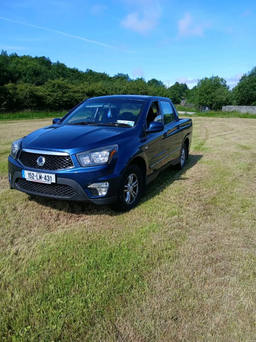 Ssangyong korando 4x4 pick up for sale - Image 1