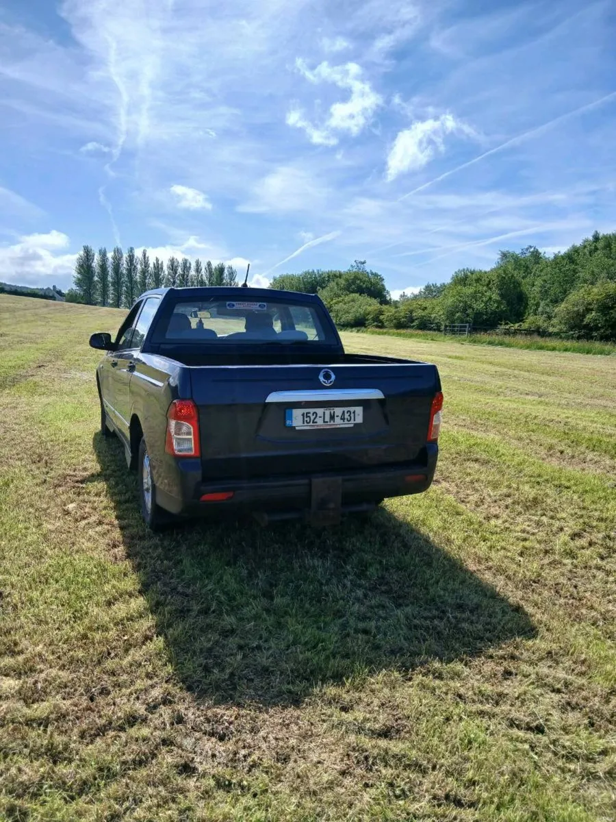 Ssangyong korando 4x4 pick up for sale - Image 3