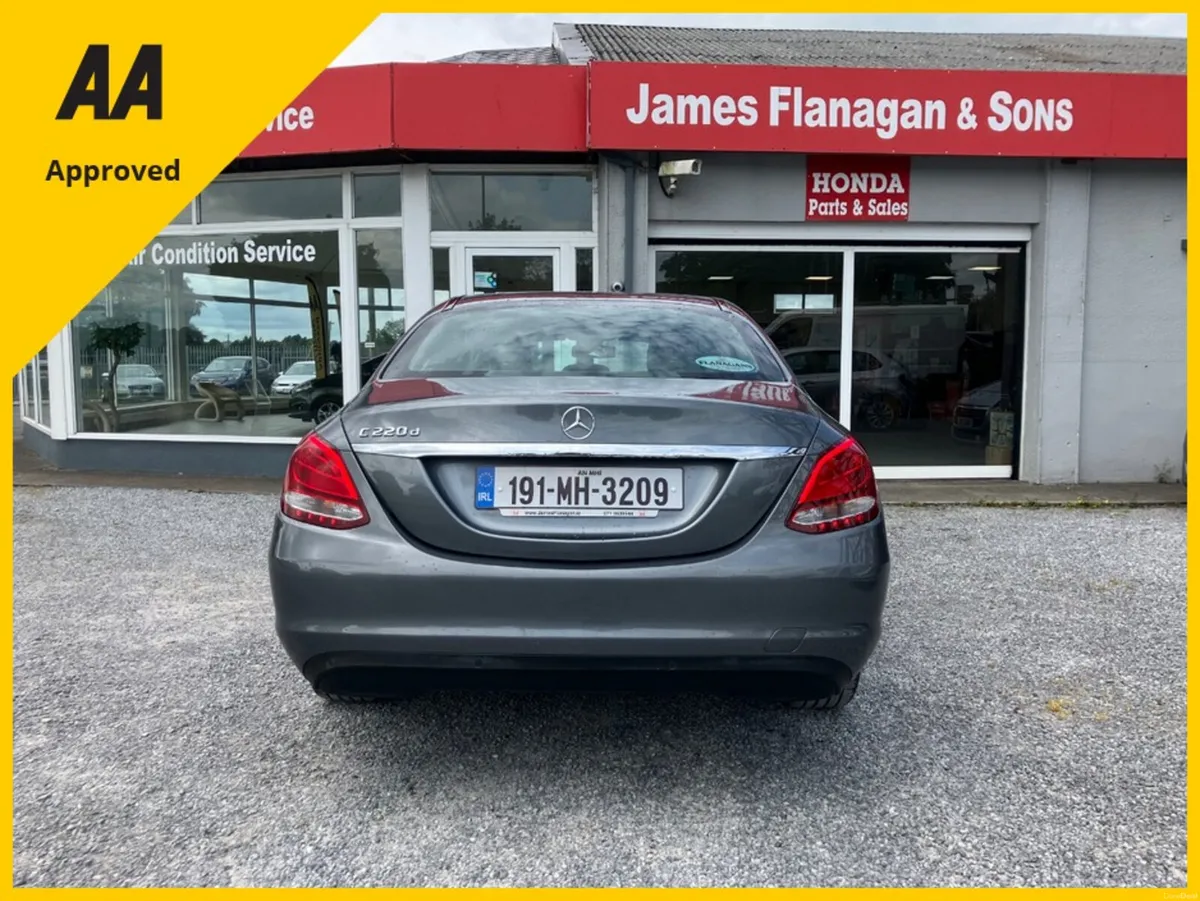 Mercedes-Benz C-Class C SERIES D SE 4DR AUTO - Image 5