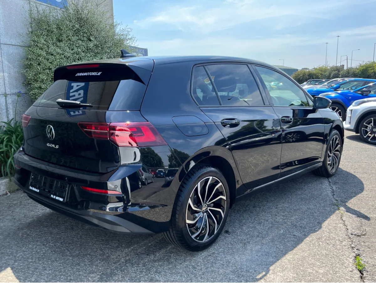 Volkswagen Golf ACTIVE ADVANCE AUTOMATIC 2.0 DIESE - Image 4