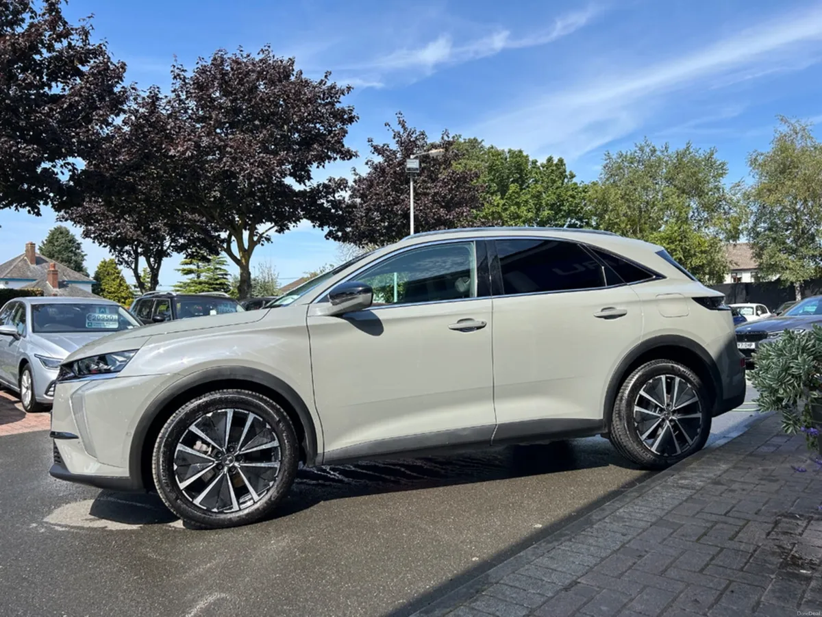 DS Automobiles DS 7 RIVOLI E-TENSE 225 Automatic S - Image 6