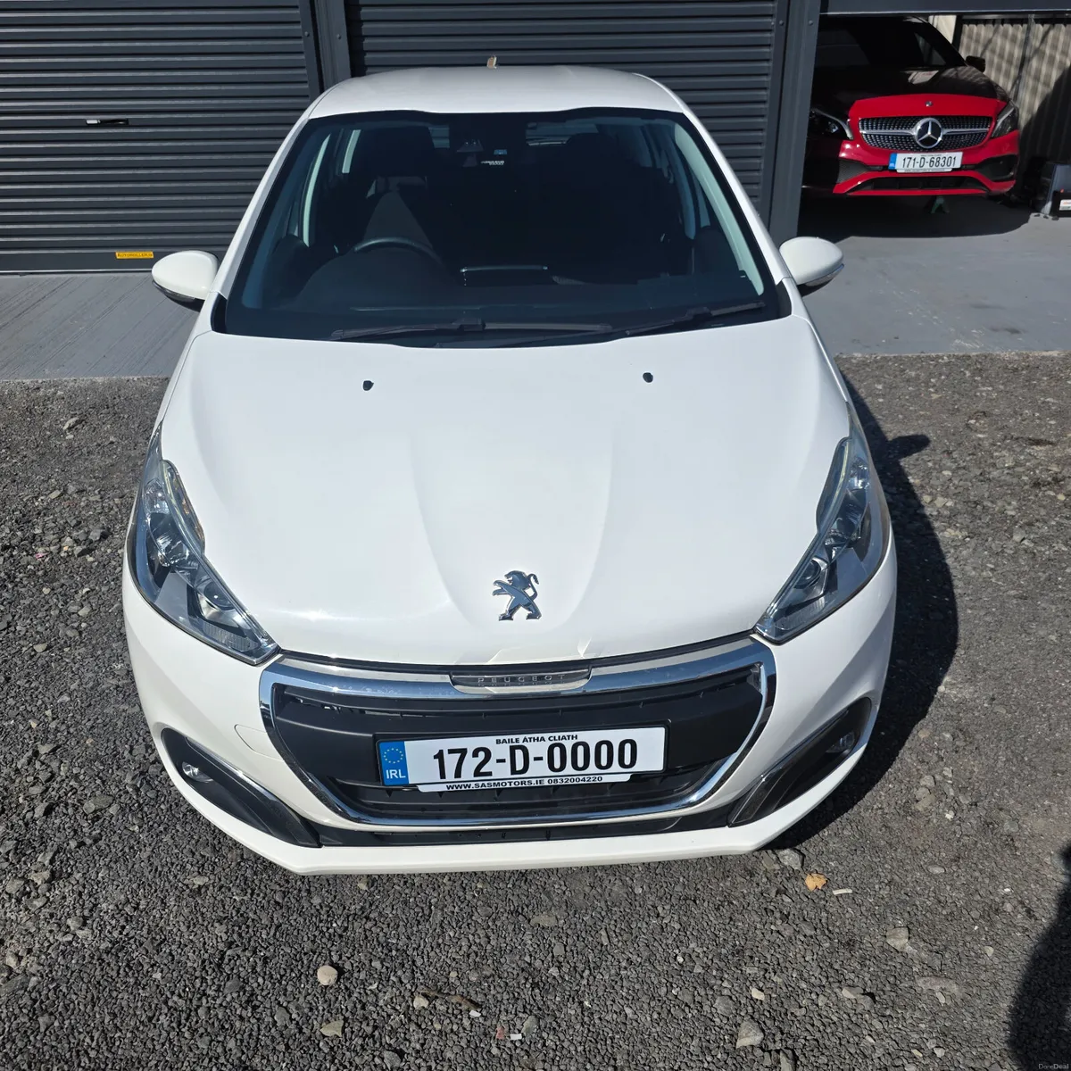 Peugeot 208 Automatic 2017 - Image 4