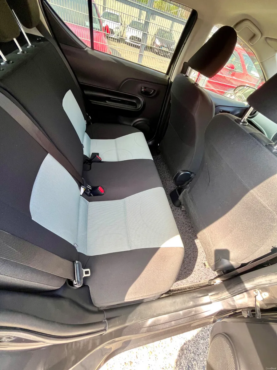 Toyota Aqua Automatic - Image 6
