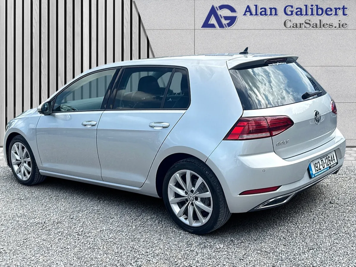 Volkswagen Golf HIGHLINE 1.6 TDI MANUAL 5SPEED 5DR - Image 2