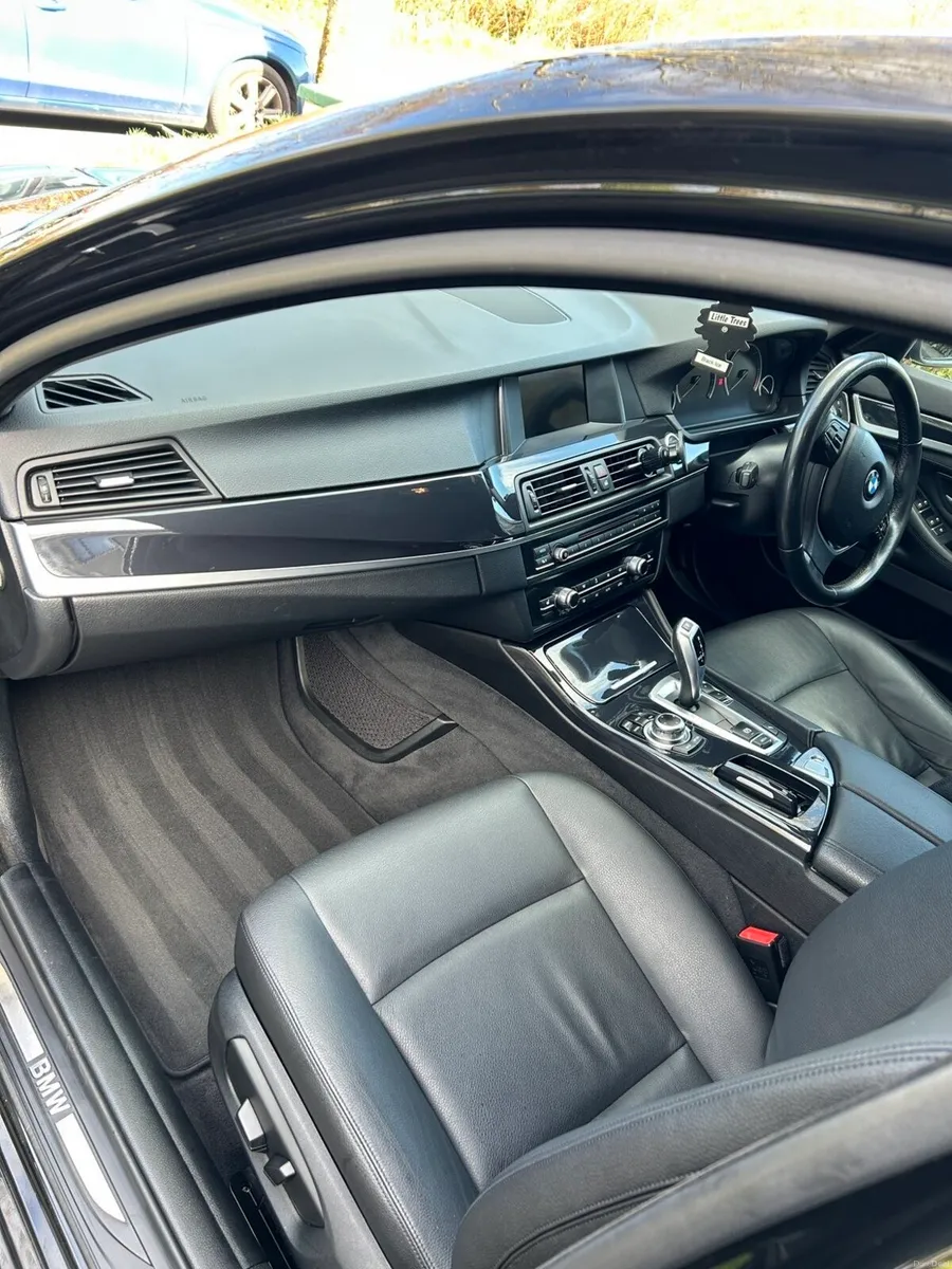518d BMW 2016 - Image 4