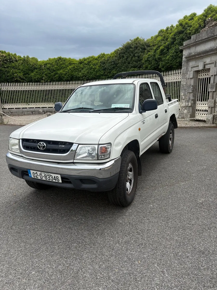 2002 Toyota Hilux 1 owner - 126k - Image 2