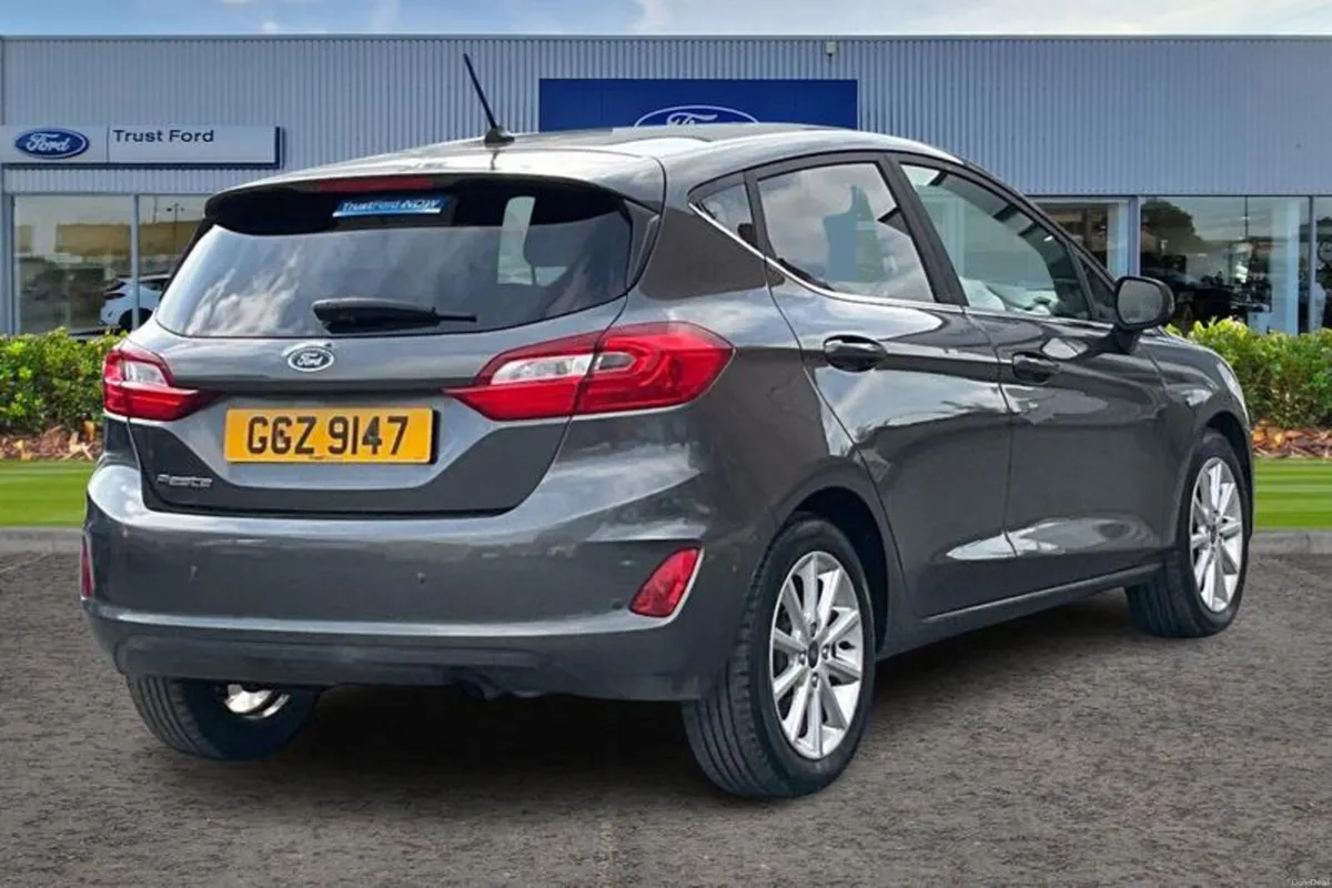 Ford Fiesta Titanium - Image 4