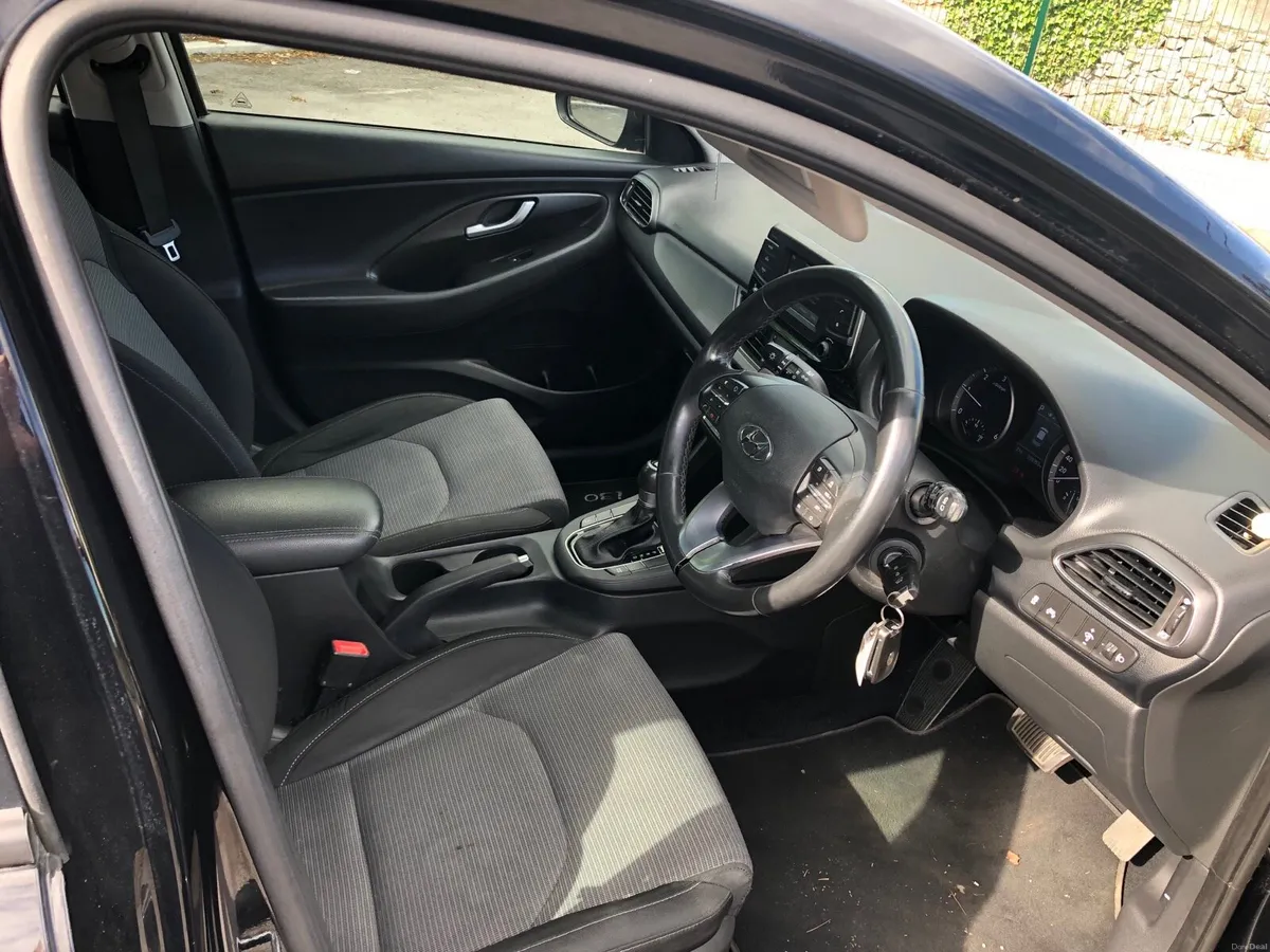 Hyundai I30 Diesel Automatic Deluxe - Image 4
