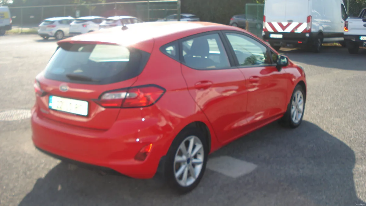 Ford Fiesta 2022 - Image 4