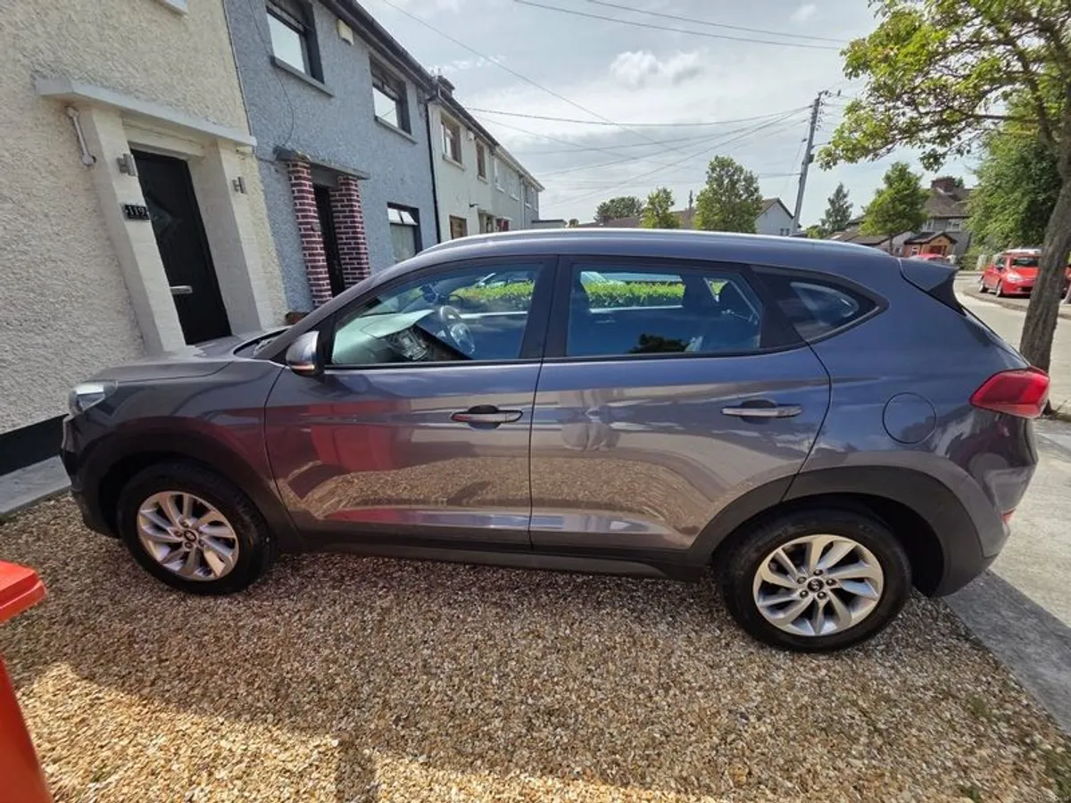 2015 Hyundai Tucson - Image 4