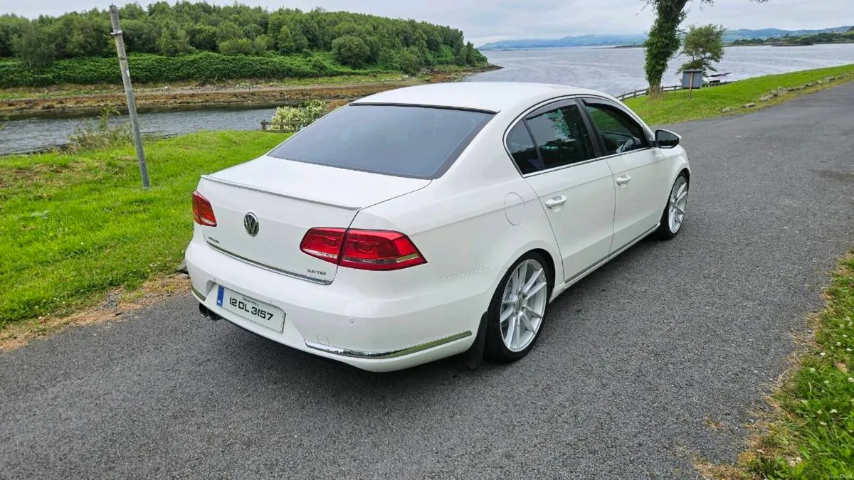 VW Passat - Image 3