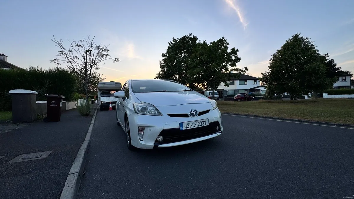 Toyota Prius Hybrid | 2013 | Fresh NCT - Image 2
