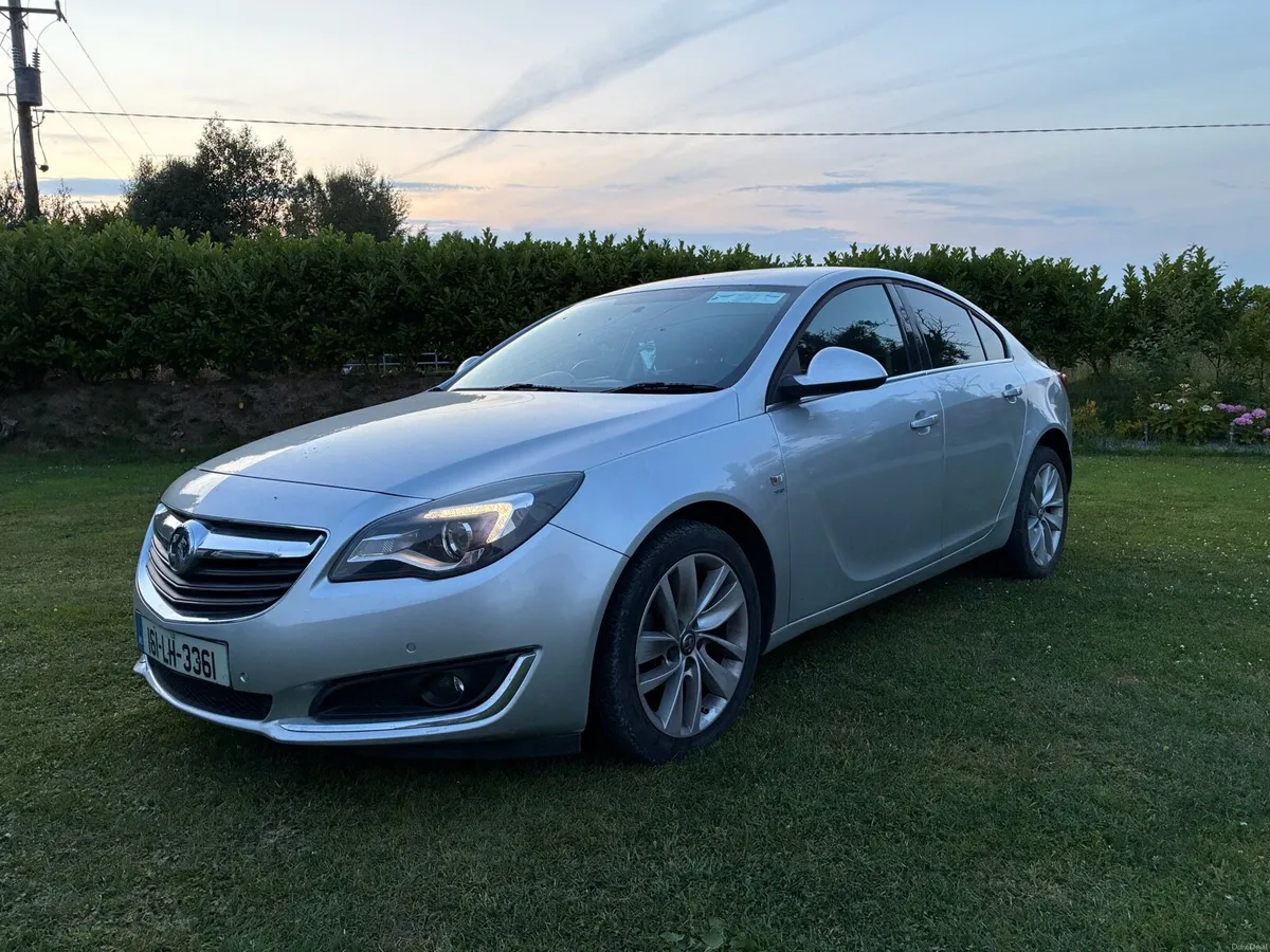 Vauxhall Insignia - Image 3