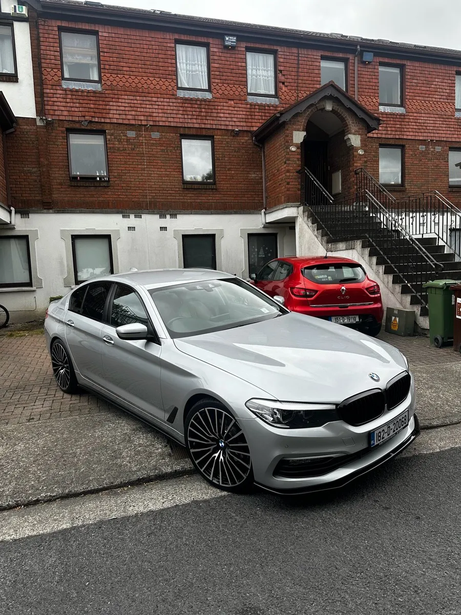 5.20D 110k KMS “ FSH - SECOND OWNER “ - Image 1